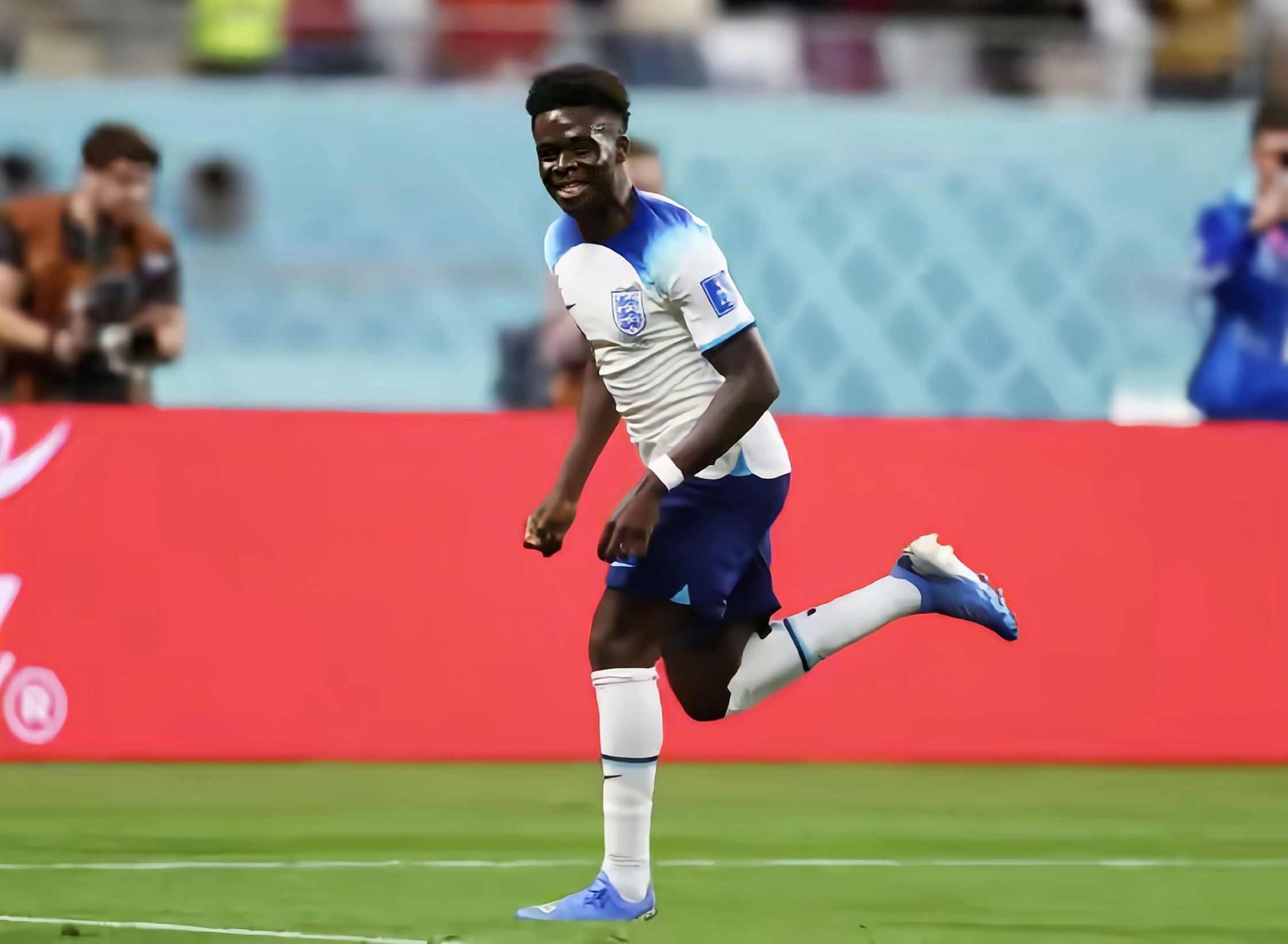 英格兰不敌瑞士，提前晋级围场