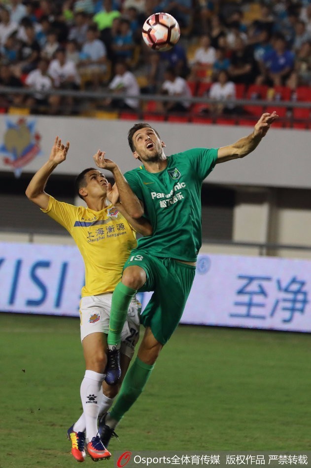 大连一方客场不敌绿城,金泽炫梅开二度助球队逃离困境 大连一方客场不敌绿城,金泽炫梅开二度助球队逃离困境