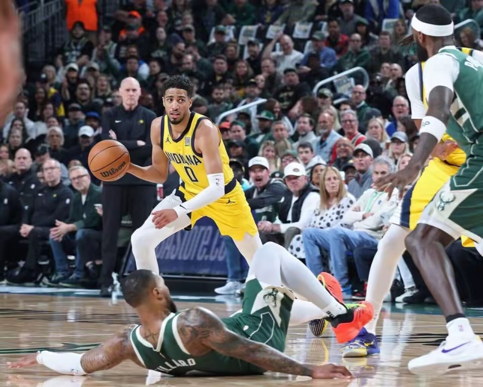 双方激战不断,比分交替领先,引发无数争议!的简单介绍 双方激战不断,比分交替领先,引发无数争议!的简单介绍