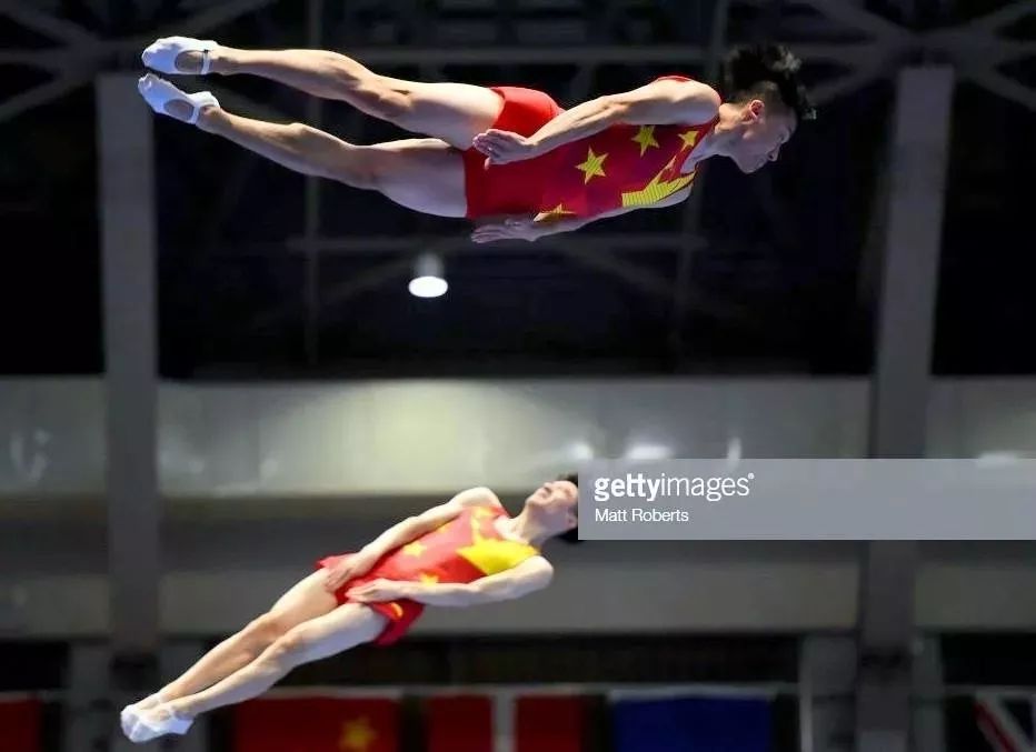 日本队大放光彩，男子蹦床团体比赛获得亚军的简单介绍