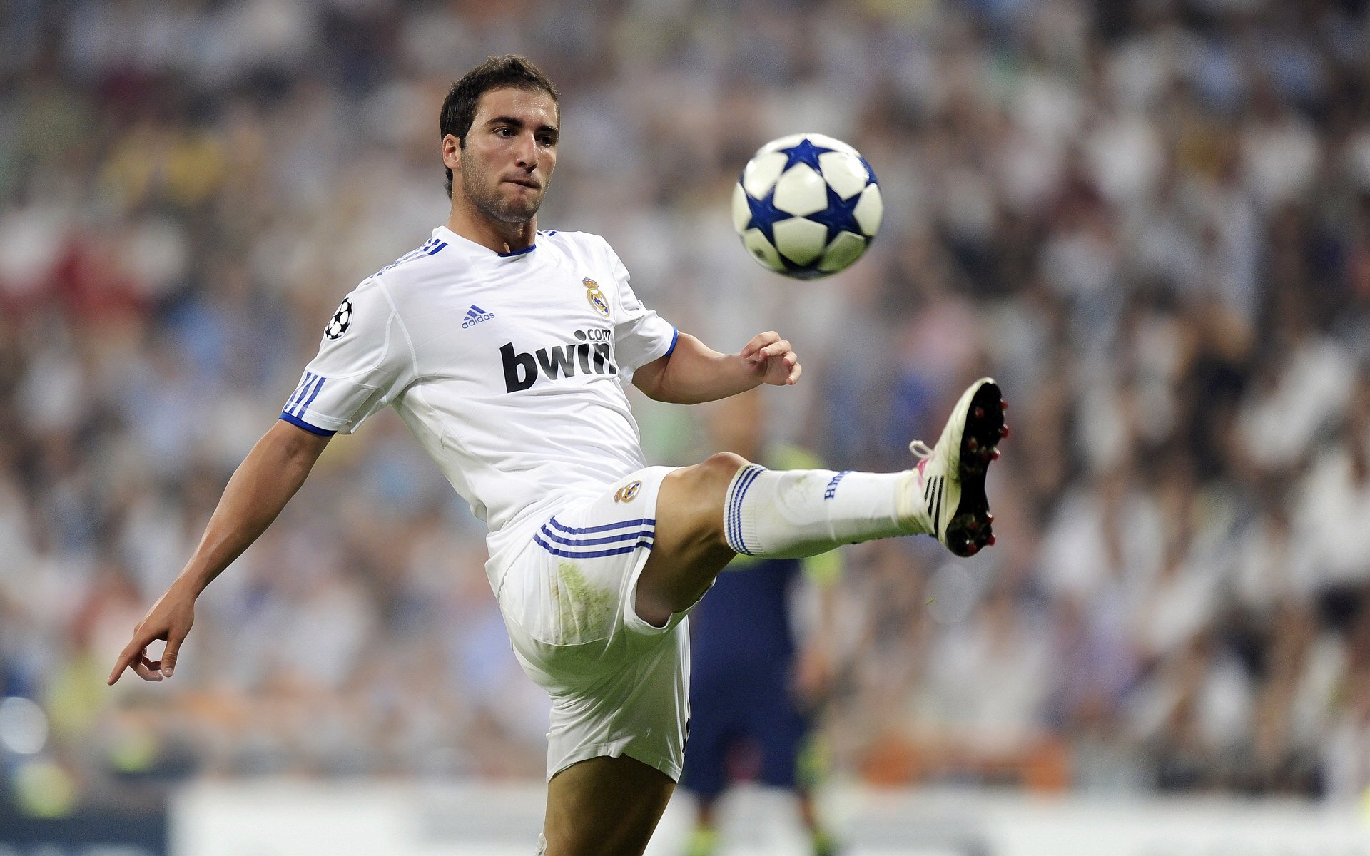 戈麦斯,节奏大师的魔法,哥伦比亚如何打穿沙特防线