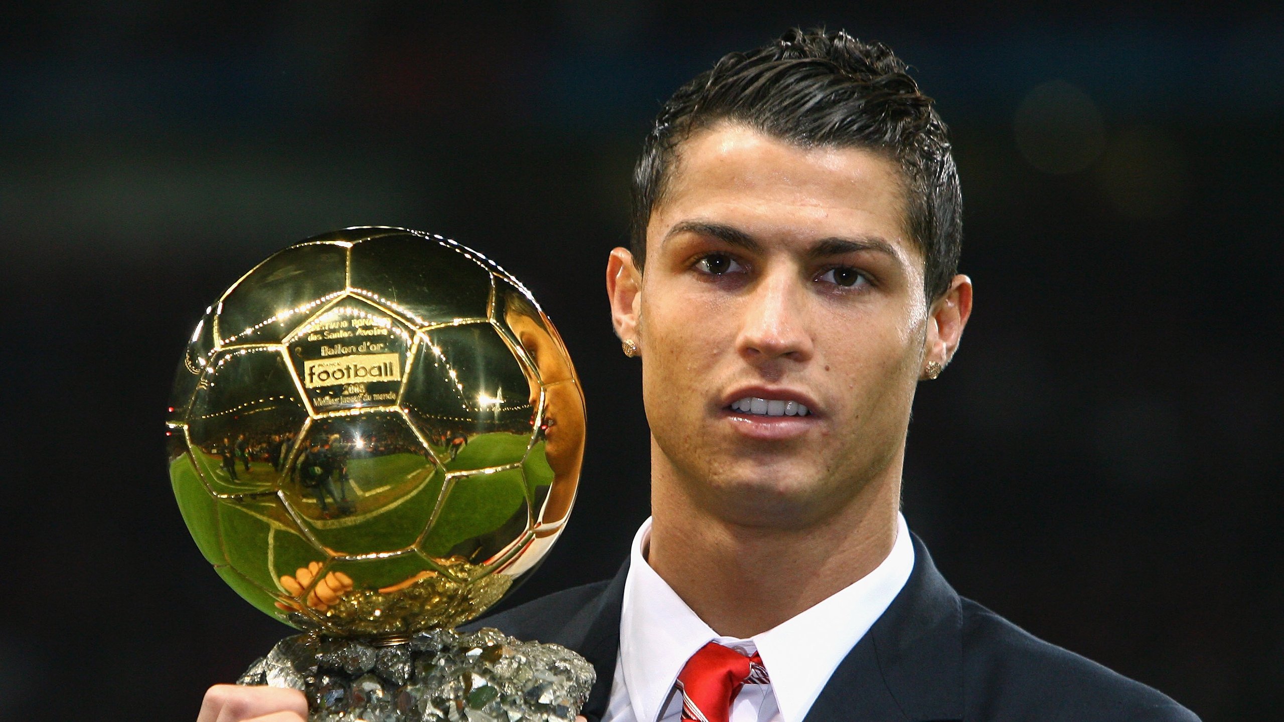 哈弗茨一锤定音,阿尔及利亚强势晋级希腊书写历史新章