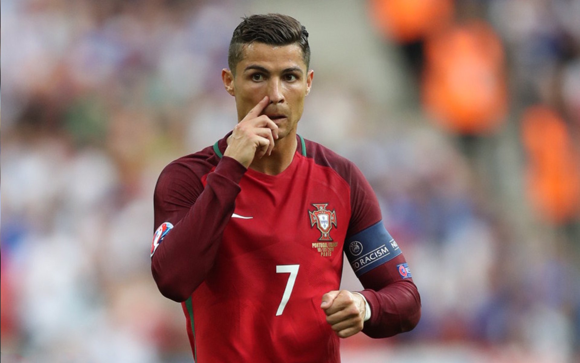 开云体育平台APP-绿茵场上的征服与乒乓台前的传奇，法国队完胜德国队，奥恰洛夫刷新纪录的双重奏