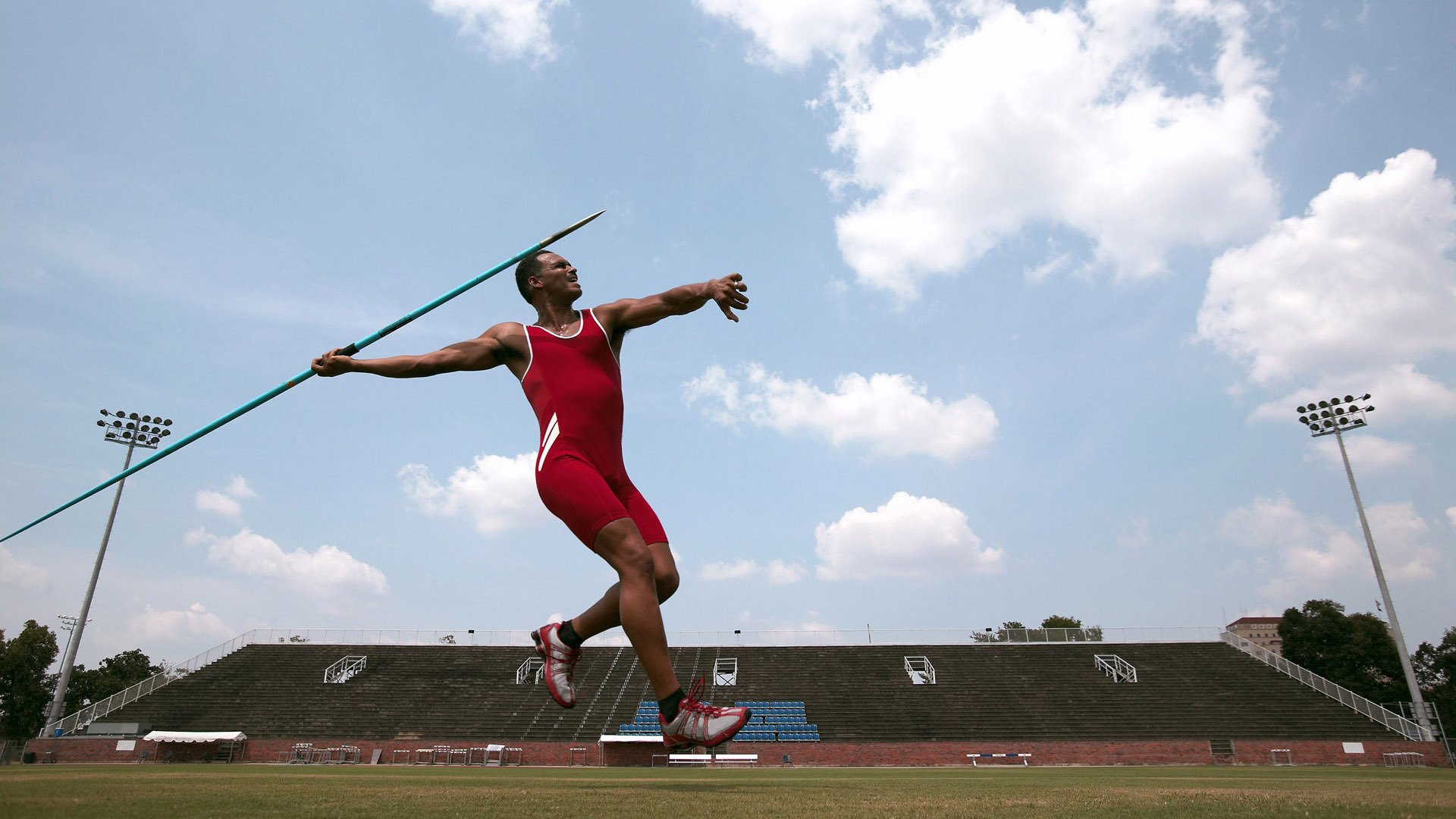 波尔一剑封喉，波兰队绝境逆袭险胜葡萄牙
